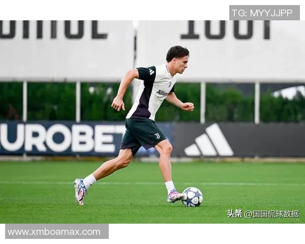 欧联杯精彩对决尤文图斯大胜多特蒙德引爆全场激情时刻集锦