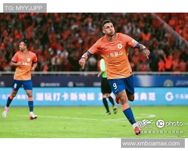 中超精彩对决莱比锡大胜那不勒斯帽子戏法引发全场狂欢战术解析