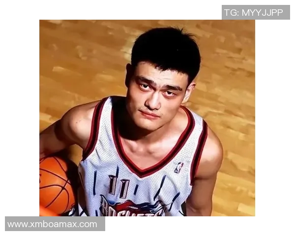 姚明因椎间盘突出接受治疗的经历与启示分析