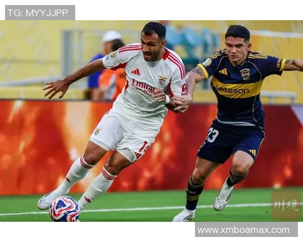 世界杯精彩对决本菲卡与热刺激战成平局帽子戏法瞬间点燃全场氛围 世界杯精彩对决本菲卡与热刺激战成平局帽子戏法瞬间点燃全场氛围