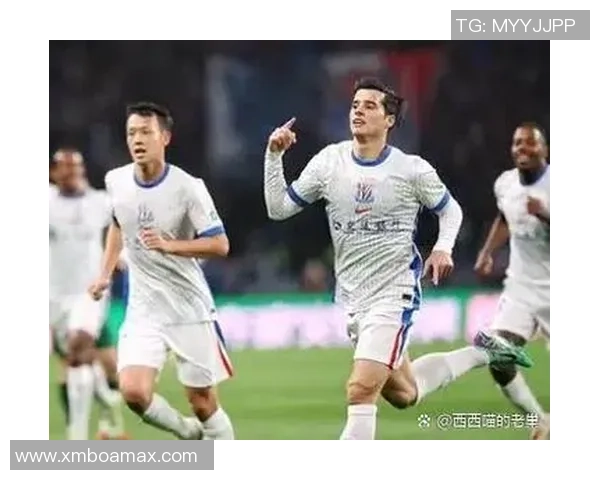 中超精彩对决曼联大胜切尔西补时进球点燃全场激情分析 中超精彩对决曼联大胜切尔西补时进球点燃全场激情分析