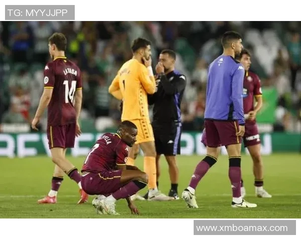 国王杯精彩对决多特蒙德与马竞战成平局乌龙球引发争议判罚全场沸腾